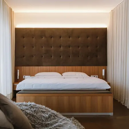 Lindenhof Pure Luxury & Spa Dolcevita Resort-3